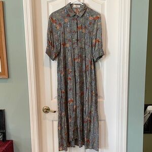 NATURAL LIFE Gray Floral Midi Dress